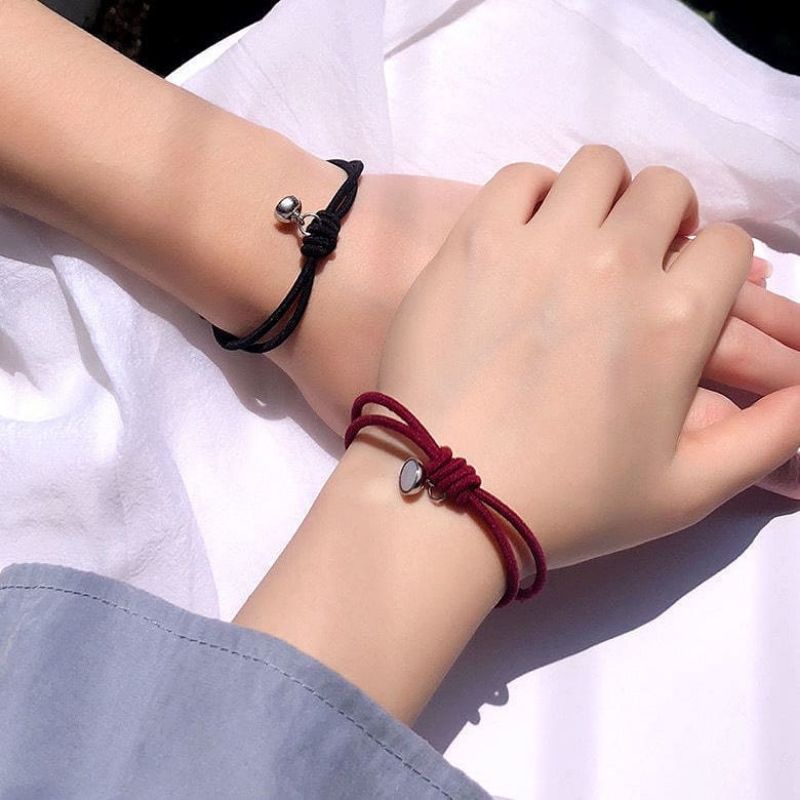 GELANG COUPLE MAGNET TALI