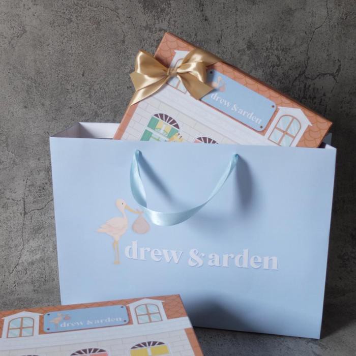 

Goodie Bag / Paper Bag - Drew & Arden Berkualitas