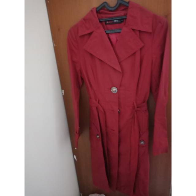 Coat Merah