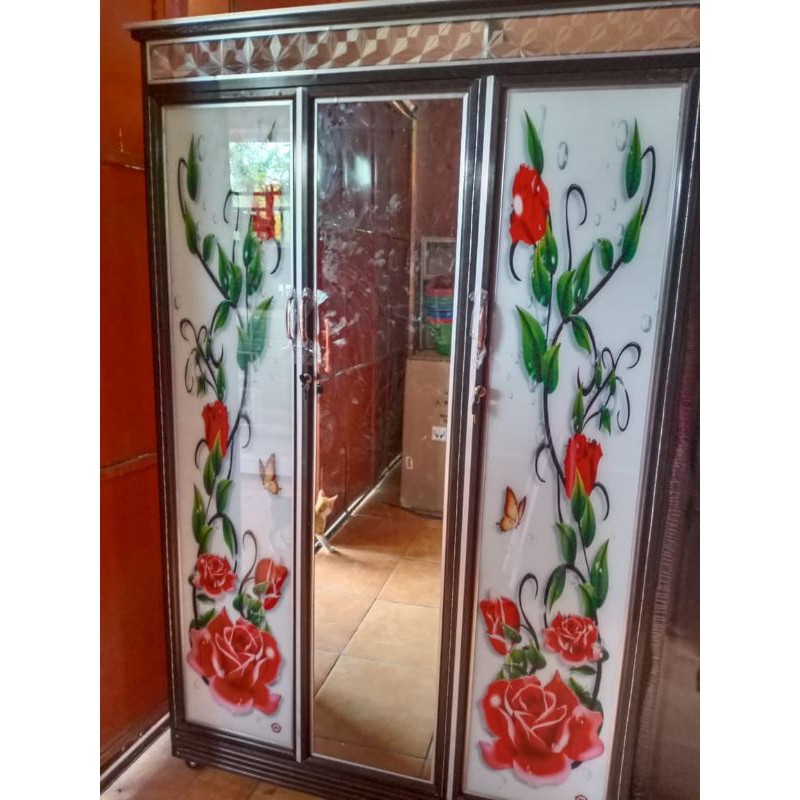 Lemari pakaian kaca 3 pintu motif bunga