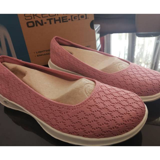 Skechers go walk lite loveable mauve winda