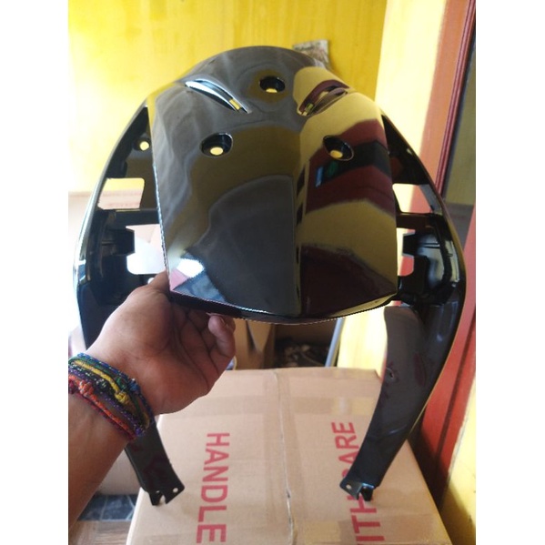 tameng depan Spin 125 cc sgp Warna Hitam