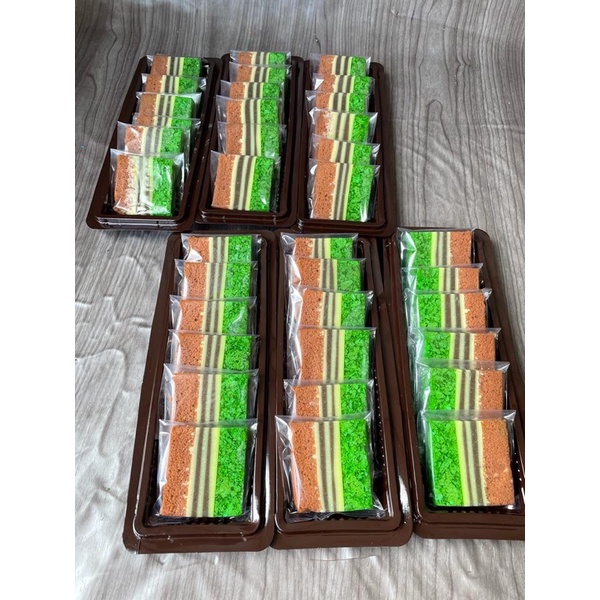 

RB Pudding lumut filipine slice (per 3 box)