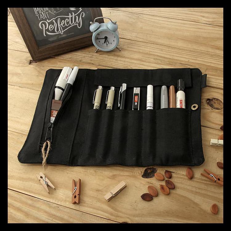 

Terlaris Roll Up Pencil Case Black Edition - Putih Promo