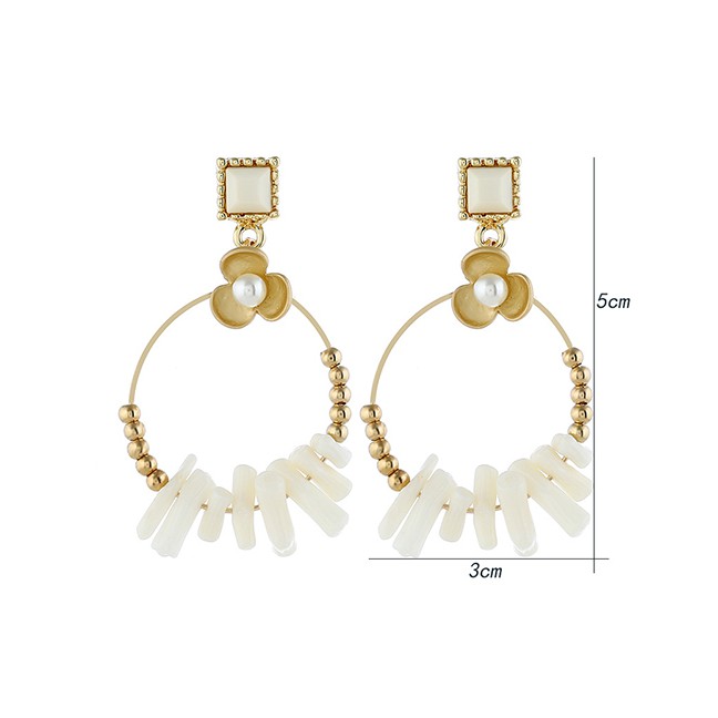 LRC Anting Tusuk Fashion Gold Diamond Earrings F40670