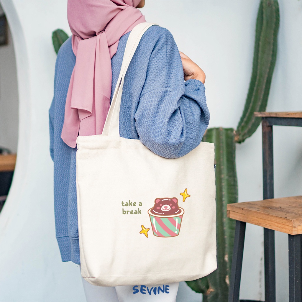 Sevine Tote Bag Kanvas Emily Resleting Kantong Tas Laptop Kuliah Sekolah Fashion Totebag Kerja Quotes Cute Aesthetic - RA