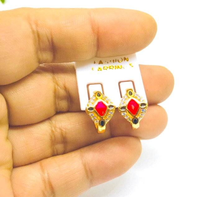 Anting wanita // anting jepis lapis emas // anting klip cat catan //pwrhiasan //anting