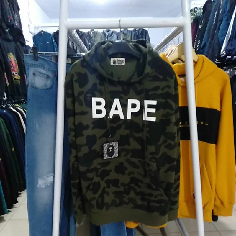 Jaket Sweater Hoodie Camo Bape X Champion