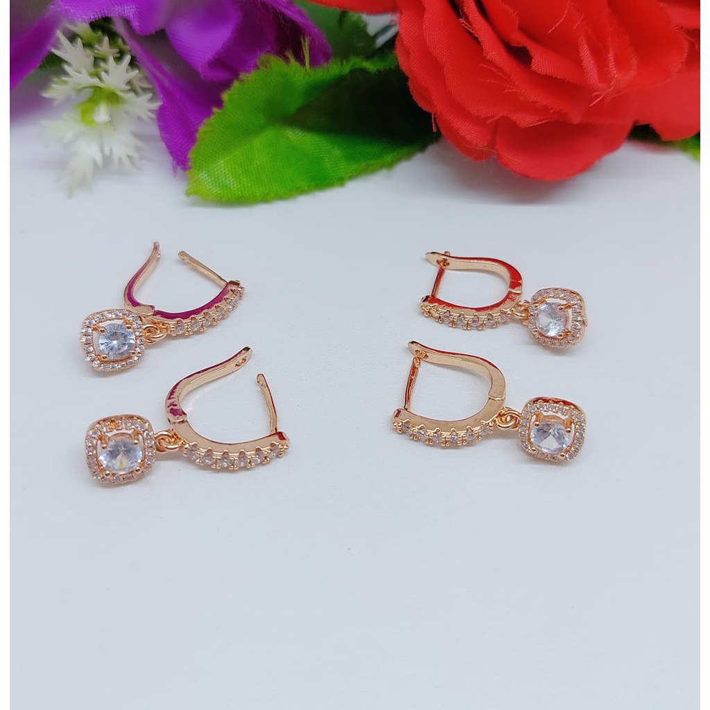 Anting-anting Xuping penuh permata