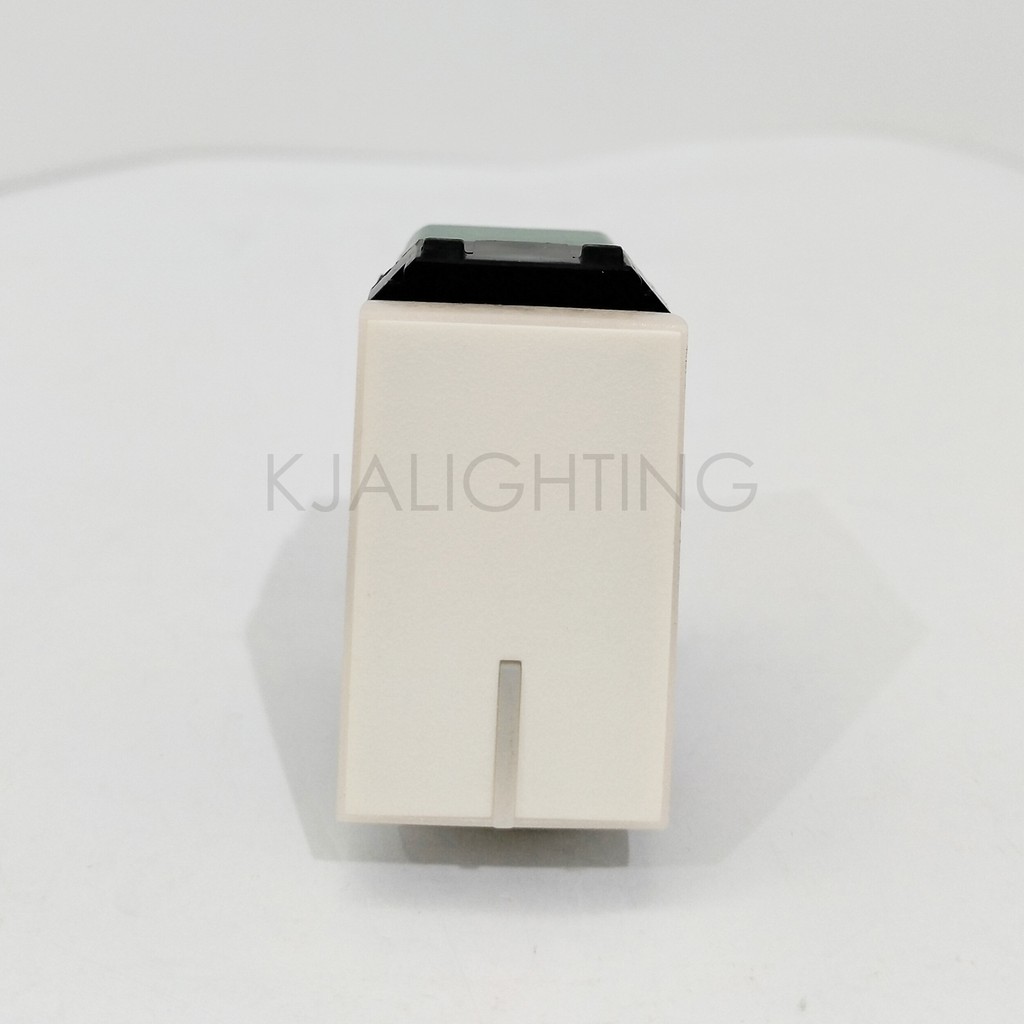 Mata Saklar Lampu WESJ 5571 Panasonic Putih