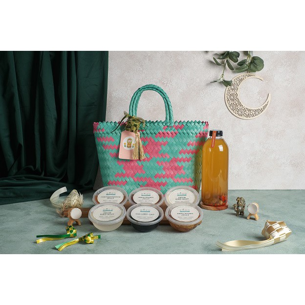 

Hampers Anyaman (C) 6 Healthy Jellies 200ml + 1 Jumbo Herbal Drinks