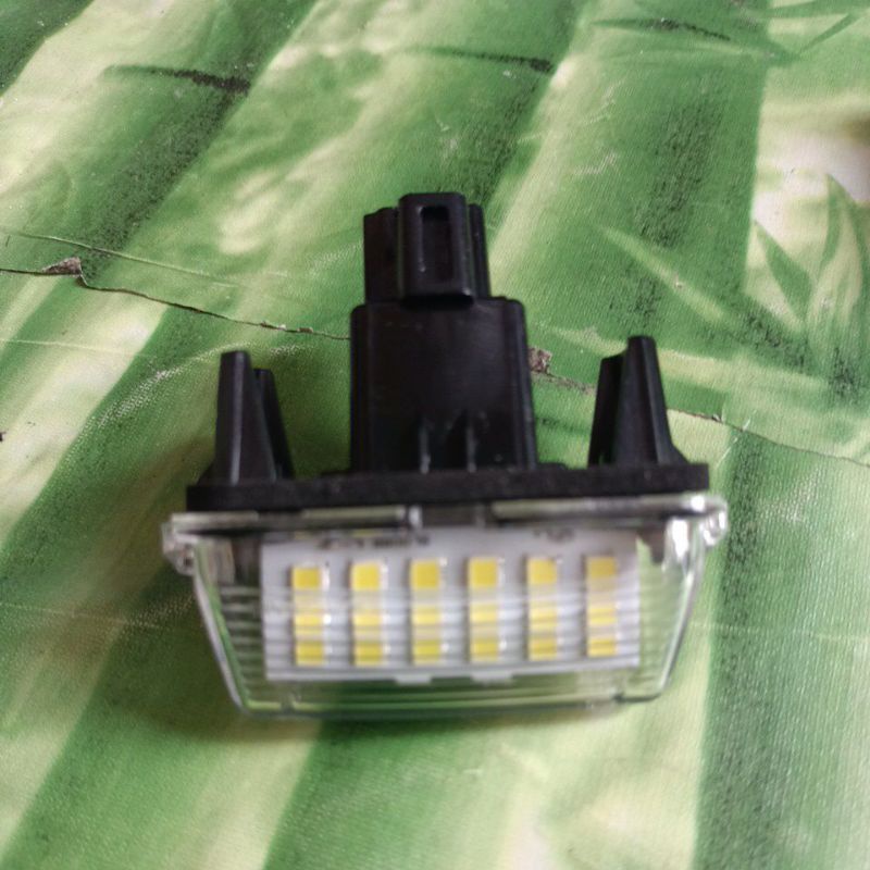 LAMPU PLAT NOMOR LED SUPER BRIGHT NEW VIOS LIMO GEN3  2013-2017