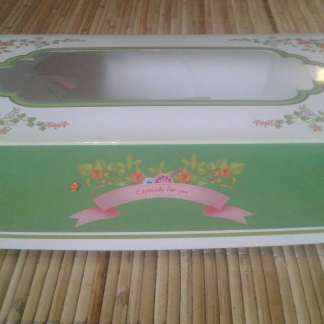 

Dus Multifungsi Kaca Hijau Bunga