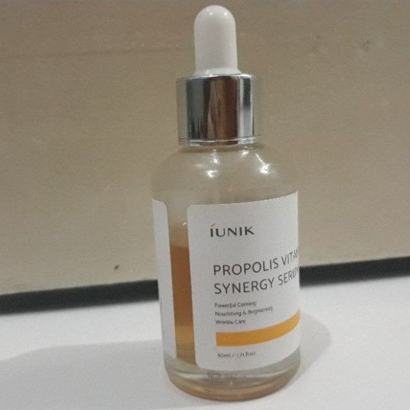 IUNIK Propolis Serum ( PRELOVED ).