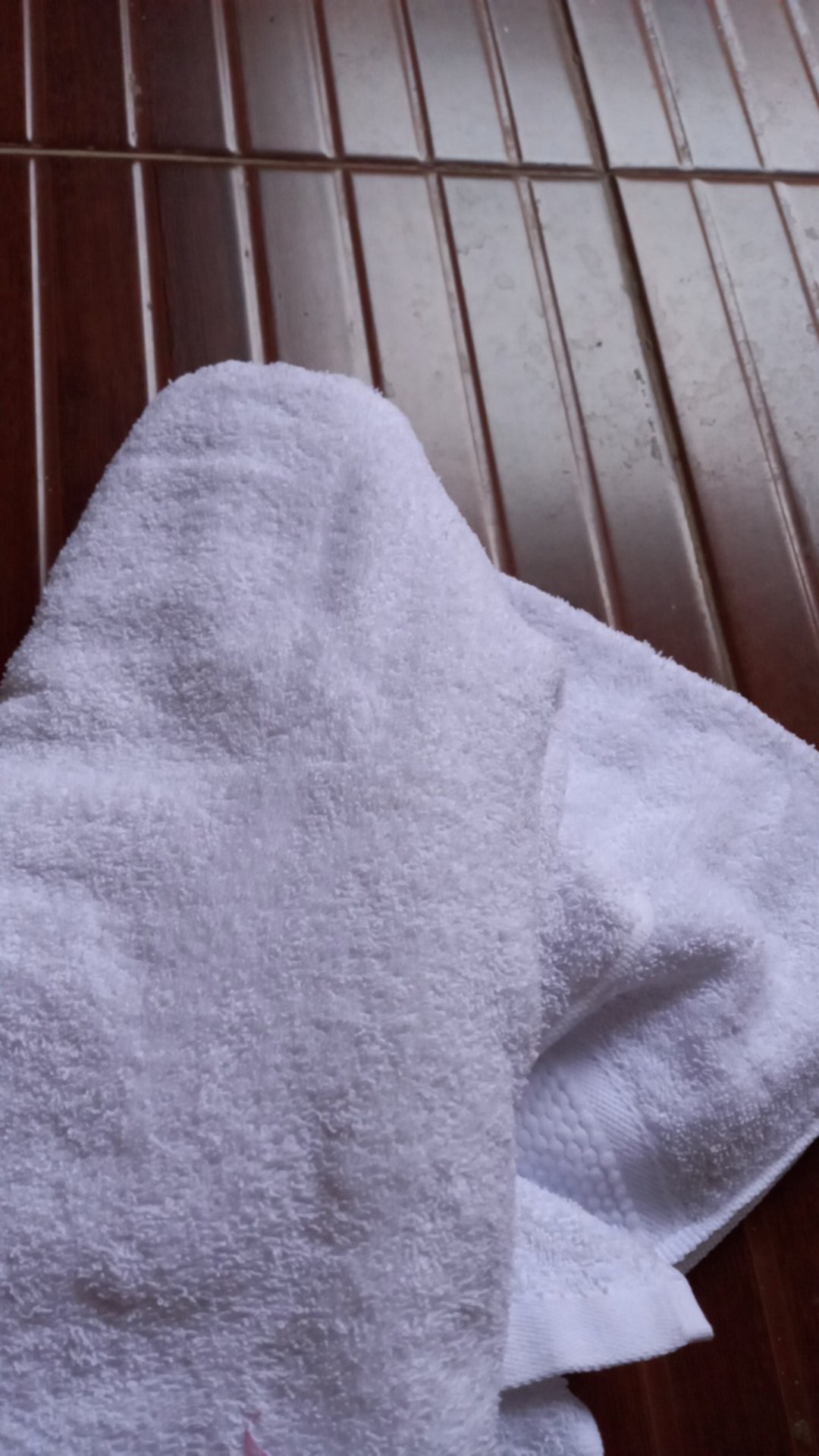 Handuk Mandi Kualitas Hotel (putih) White Merk Mutia