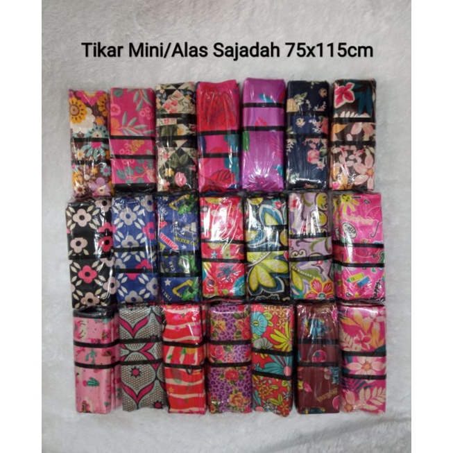 Tikar Lipat Mini / Alas Sajadah