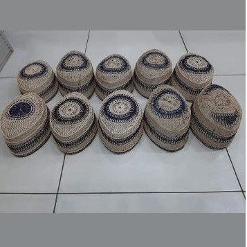 peci rotan khas Kalimantan