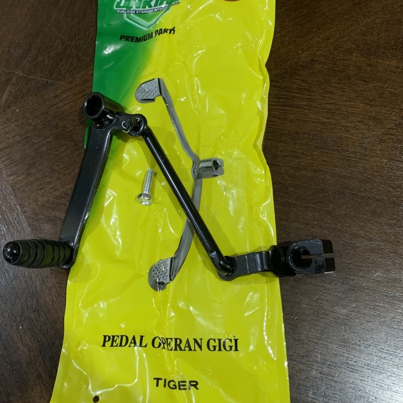 UNKIHO Tiger Pedal Operan Gigi Perseneling Motor 2000 Revo Old New