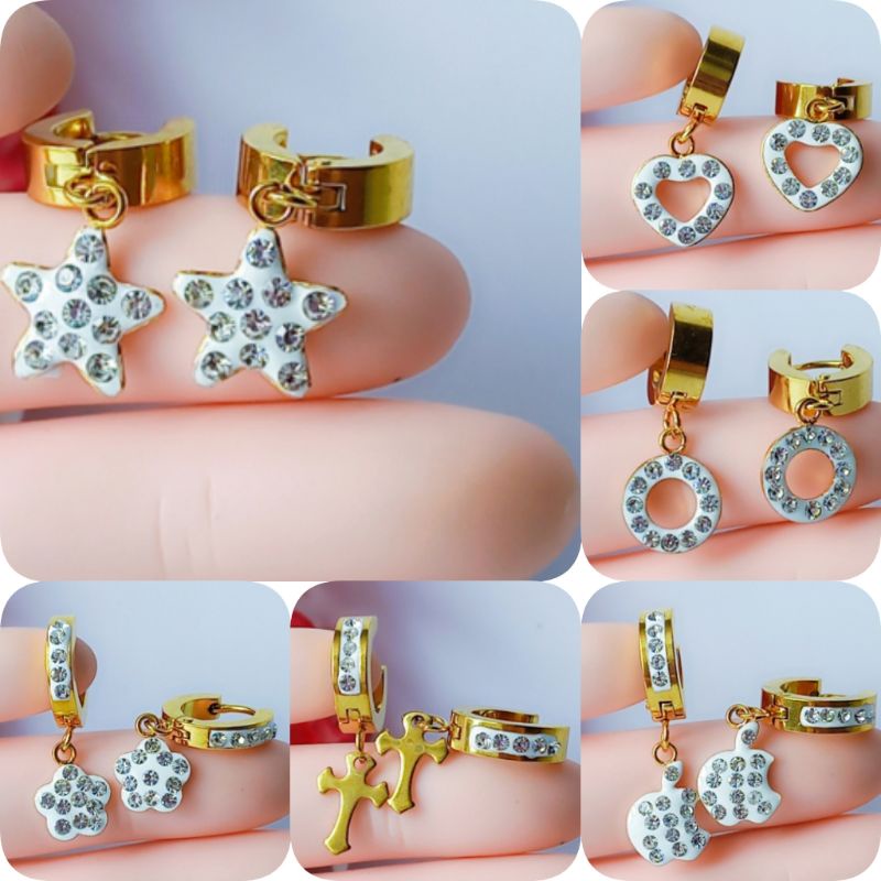 Anting Tusuk Titanium Pria dan wanita