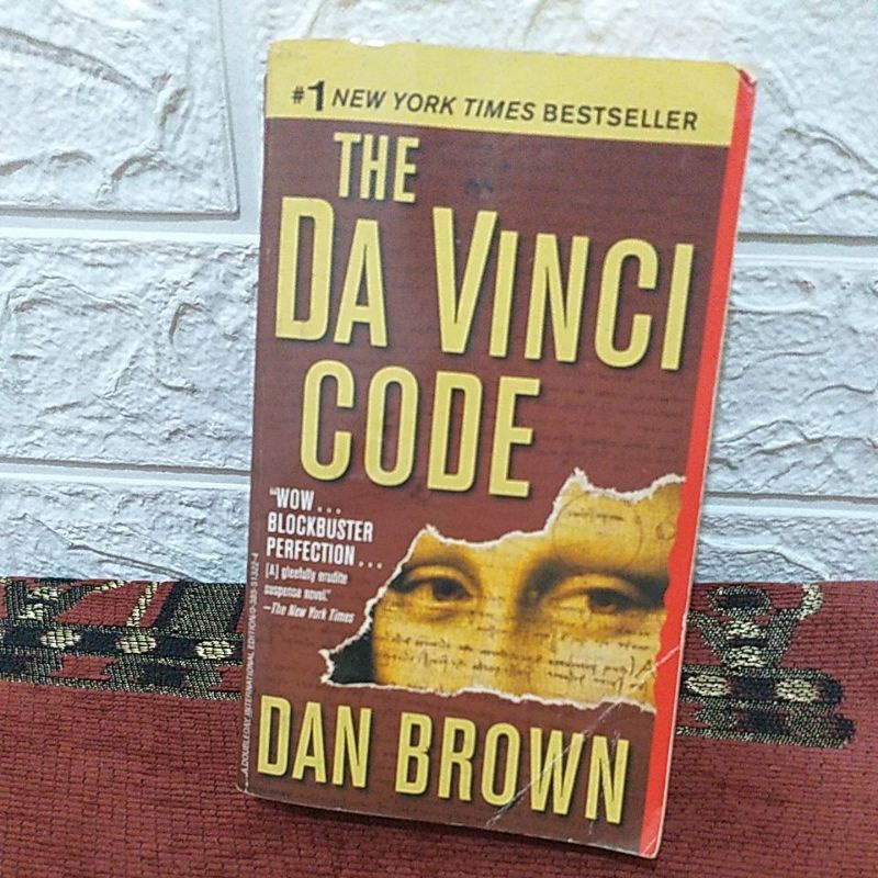 NOVEL IMPORT THE DAVINCI CODE-DAN BROWN-ORI BEKAS
