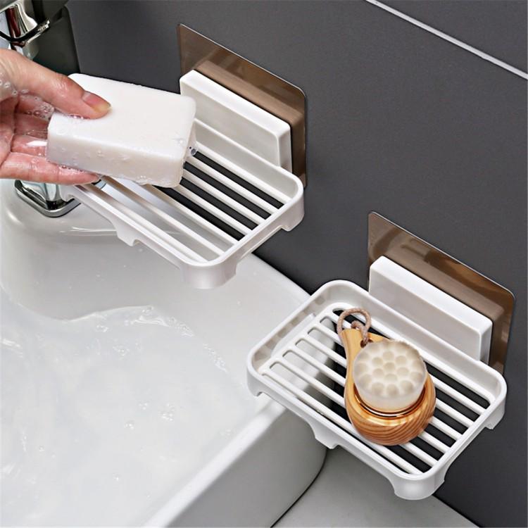 Creative Bathroom Wall Hanging Soap Box Rack / Self Adhesive Soap Storage Shelf / Wall-mounted Drain Soap Dish / Bathroom Tray Organizer Accessories