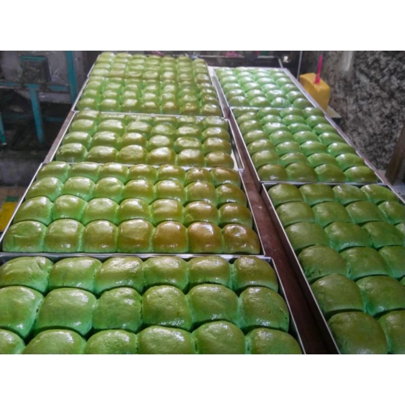 

Grosir Roti Pandan Kuro isi 10 box Kukus Panggang TERMURAH !