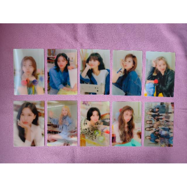 TWICE UNIVERSITY - LENTICULAR PHOTOCARD