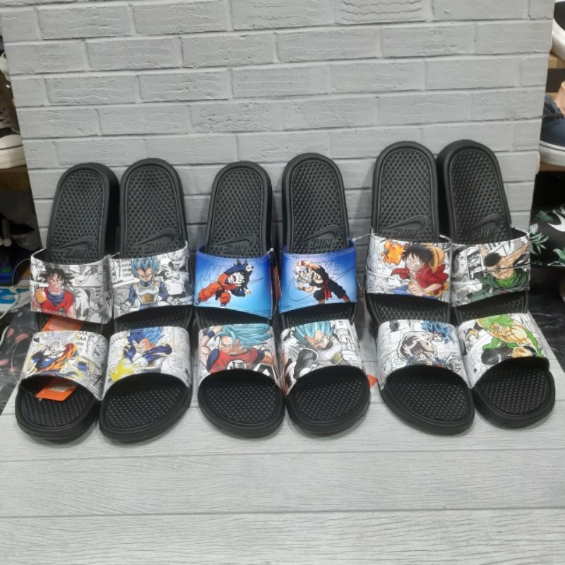 Sendal Slide  Anak Nike Print Comic Hitam