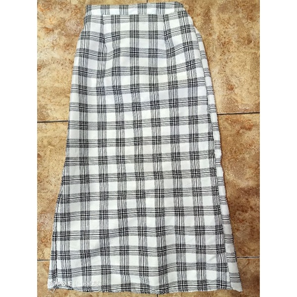 C&C ROK SPAN TARTAN/ROK SHIRT/ROK SPAN MAXI BAHAN KATUN MOTIF GUELIEN-PUTIH