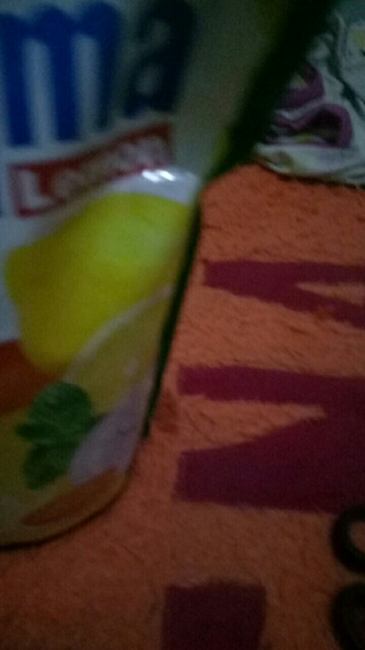 Mama Lemon Sabun Cairan Pencuci Piring Gelas Dan Wadah Plastik 780 Ml