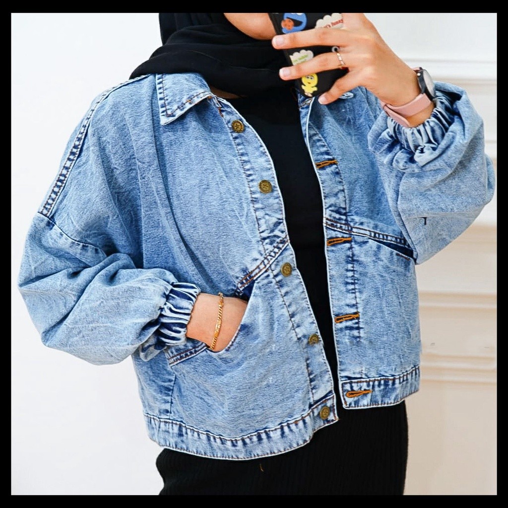 JKFashion - ZFS Jaket Jeans Polos / Vintage Oversize Jacket / Jaket Oversize / Jaket Tangan karet / Jaket Kantong Depan / Jaket Denim / Jaket Jeans Kekinian / Jaket Denim Terbaru / Atasan Wanita Muslimah / Atasan Wanita Hijab / Atasan Wanita Terbaru-3