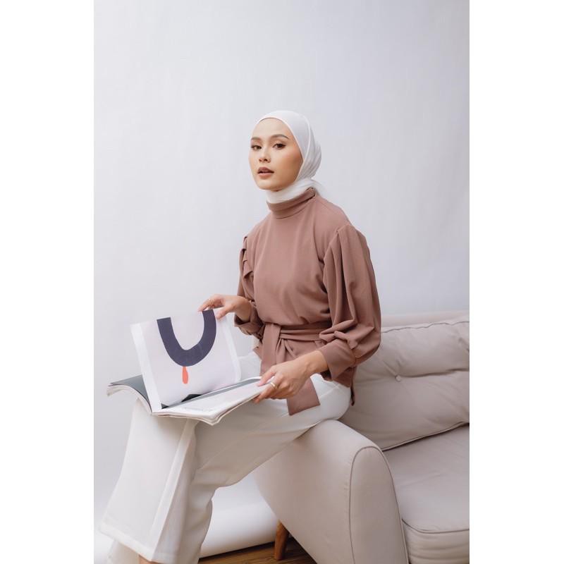 Oriofficial - Yuka Blouse Turtleneck Waffle Premium