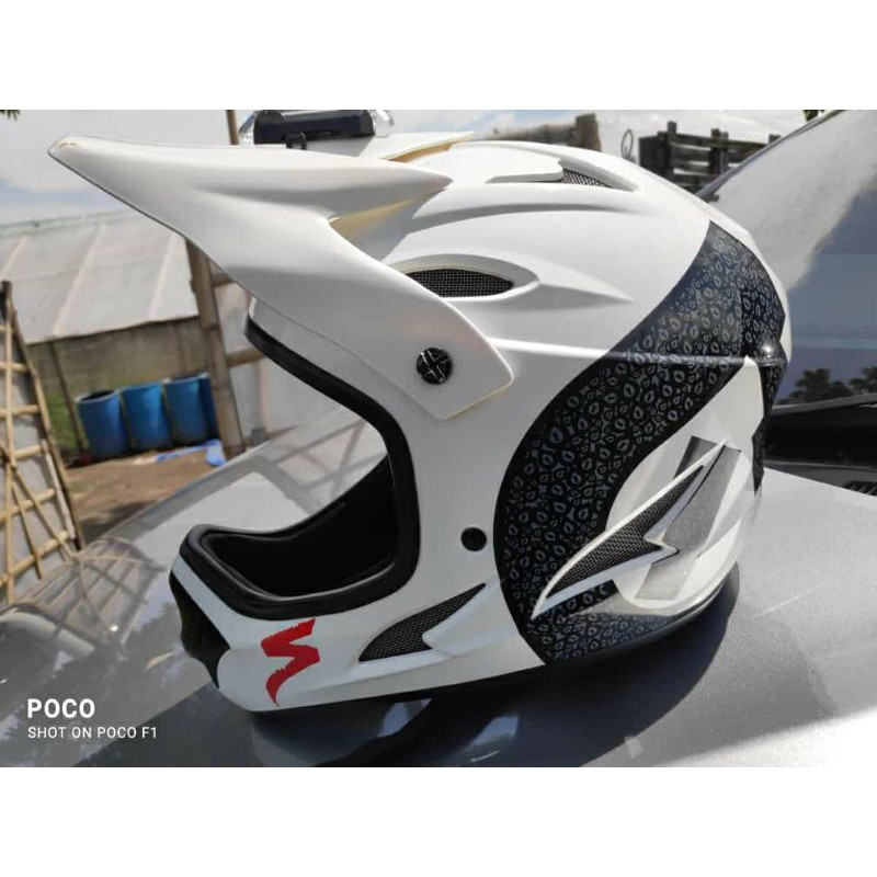 Helm Fullface 661 Comp White size L