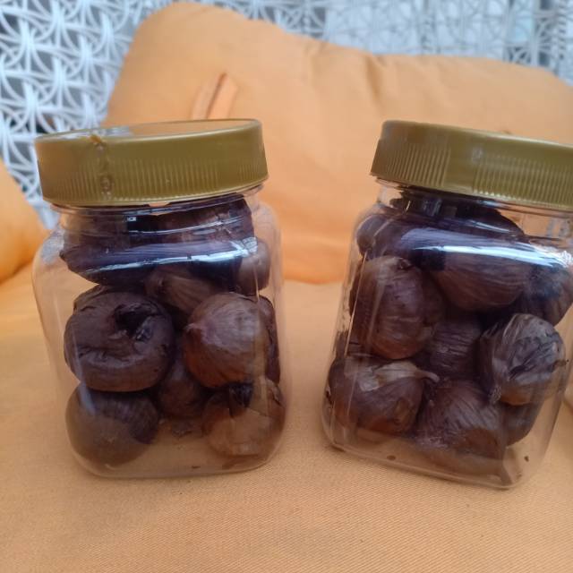 

Bawang Hitam Lanang ( Black Garlic )