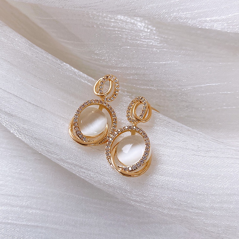 Anting Tusuk Motif Geometri Hias Berlian / Mutiara Imitasi Bahan Sterling Silver 925 Untuk Wanita