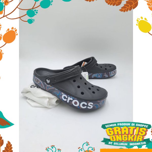 Putih Cream Mustard Silver Grey Abu PinkHitam Putih / Crocs Baya Clog Motif Graphic / sandal Crocs B