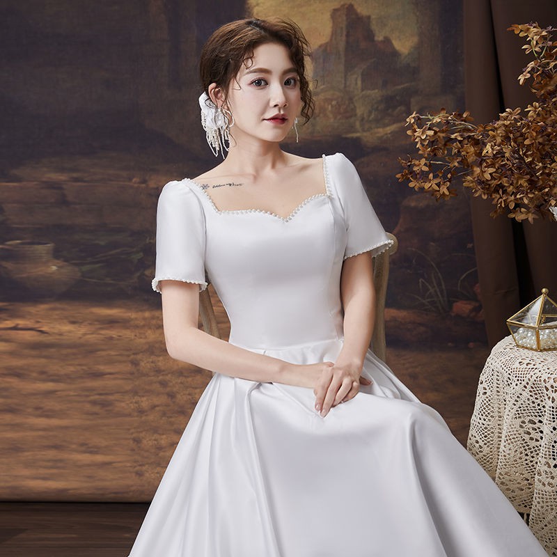 Import Wedding Dress Franch White Satin Long Tail Wedding Gown Bridal Party Dress