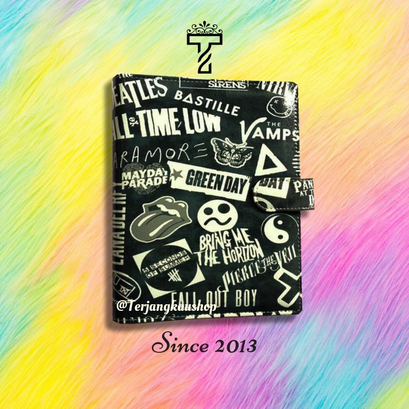 

Binder Cowok Band