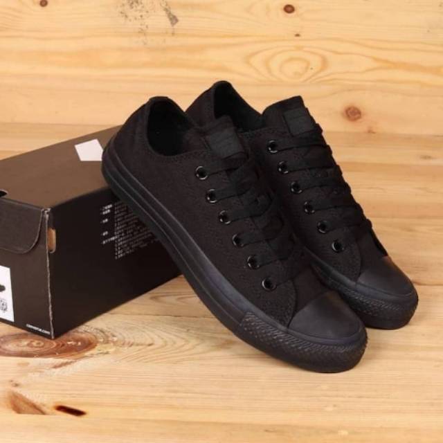 SEPATU CONVERSE HITAM BLACK LOW. GRADE ORI SEMI PREMIUM. UKURAN 37-43