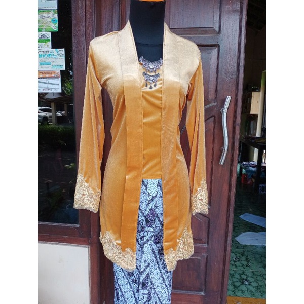 ORIGINAL!! Kebaya panjang selutut corneli (PO)-Kuning
