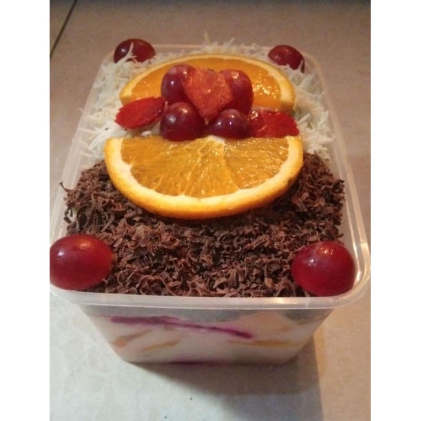 

salad buah noni
