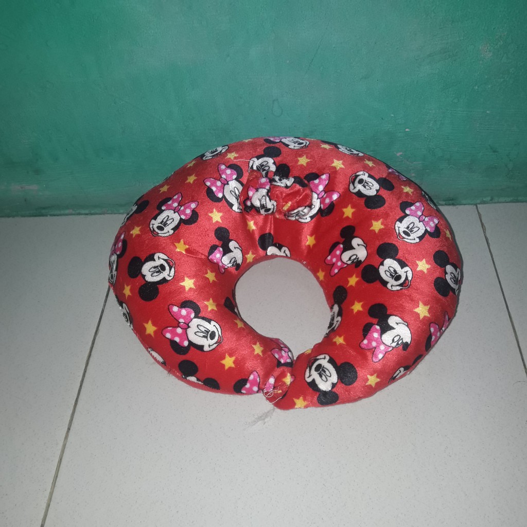 Bottle Holder / Bantal leher bayi untuk menaruh dot susu
