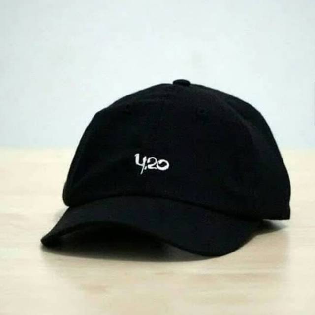Topi Baseball - CAPS 4.20 // Premium Quality