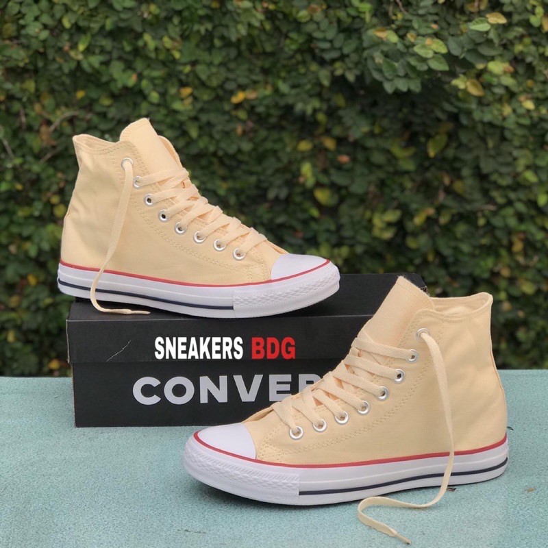 converse beige chucks