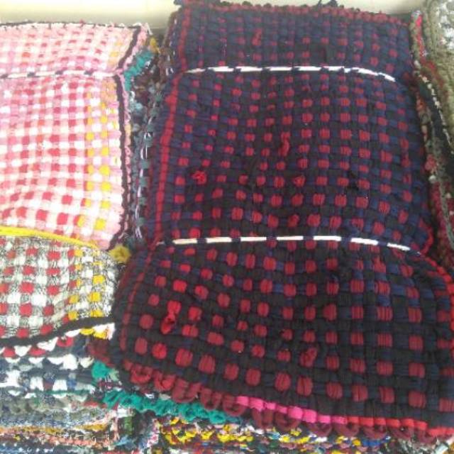 Keset kaki anyaman, lap kaki, keset anyam