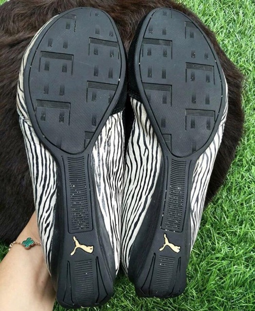 puma flat shoes white