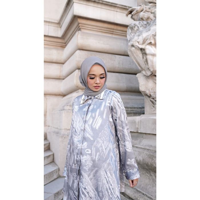 Les Amities - Keithia Top in Light Grey