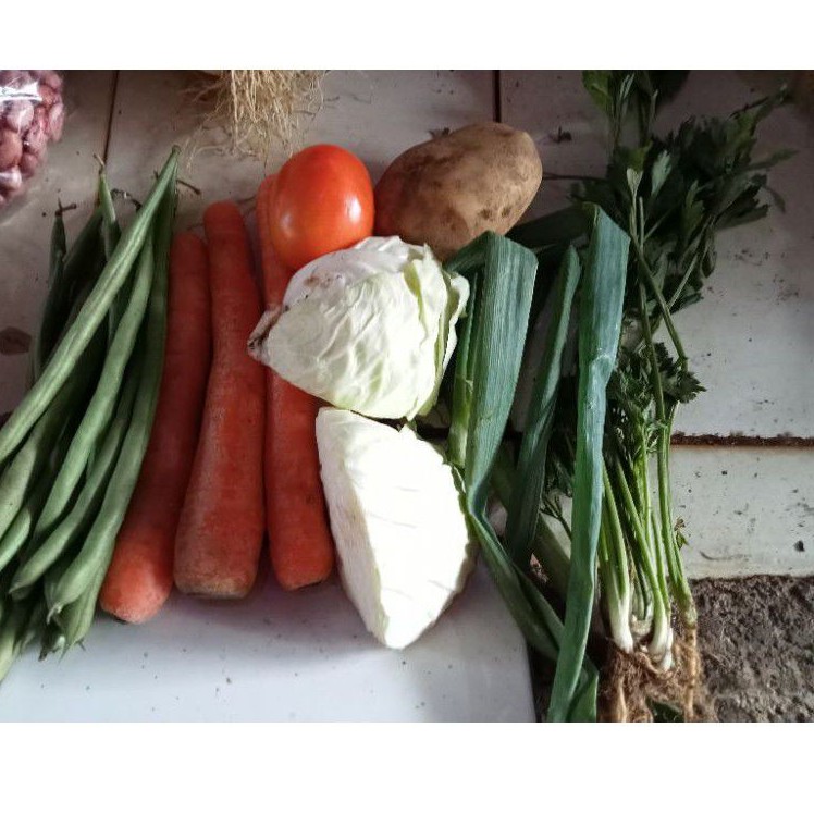 

Paket sayur sop lengkap/ sayuran murah segar Bandung