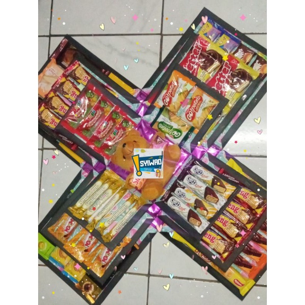 Explosion box snack ukuran besar 3 layer