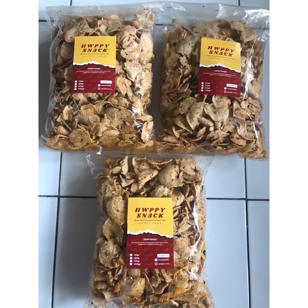 

Basreng Udang Pedas Daun Jeruk 1/2kg